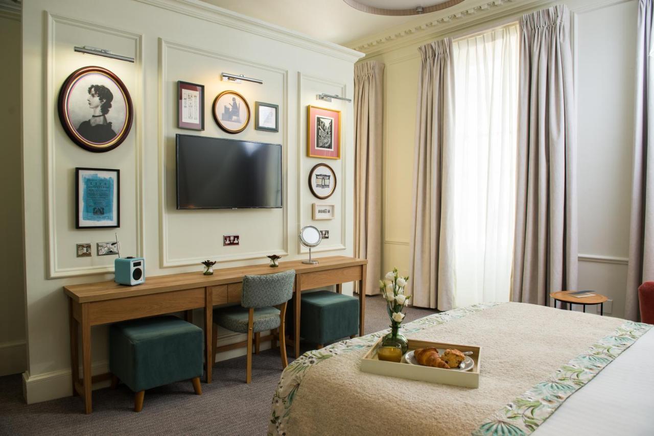 The Judge's Suite